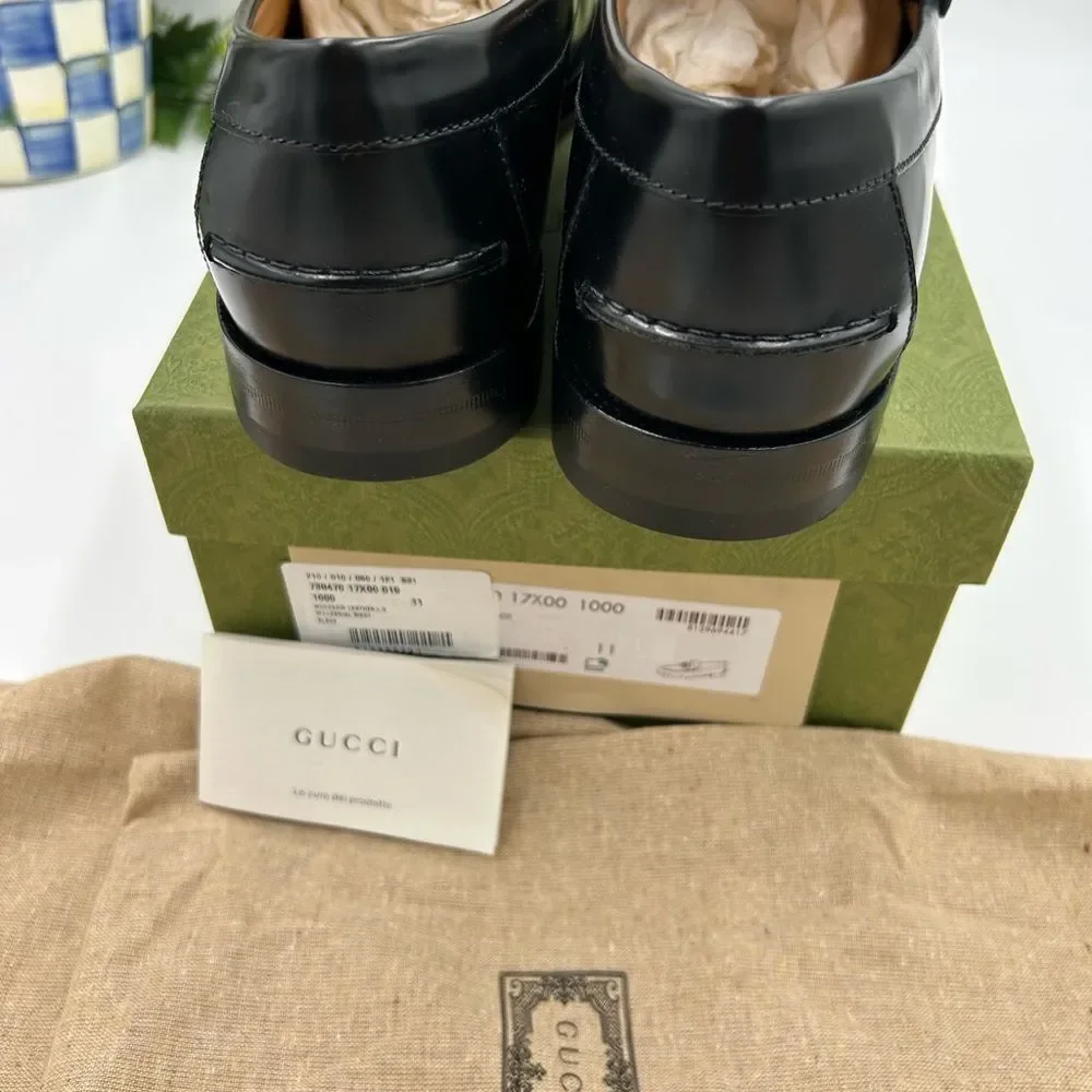 Men’s Gucci interlocking GG Leather loafers size 11 made in Italy